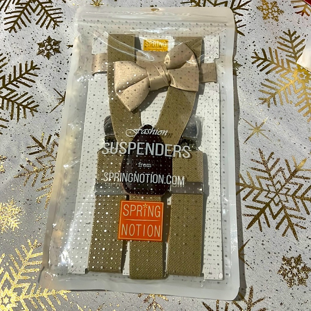 Suspenders and bowtie set